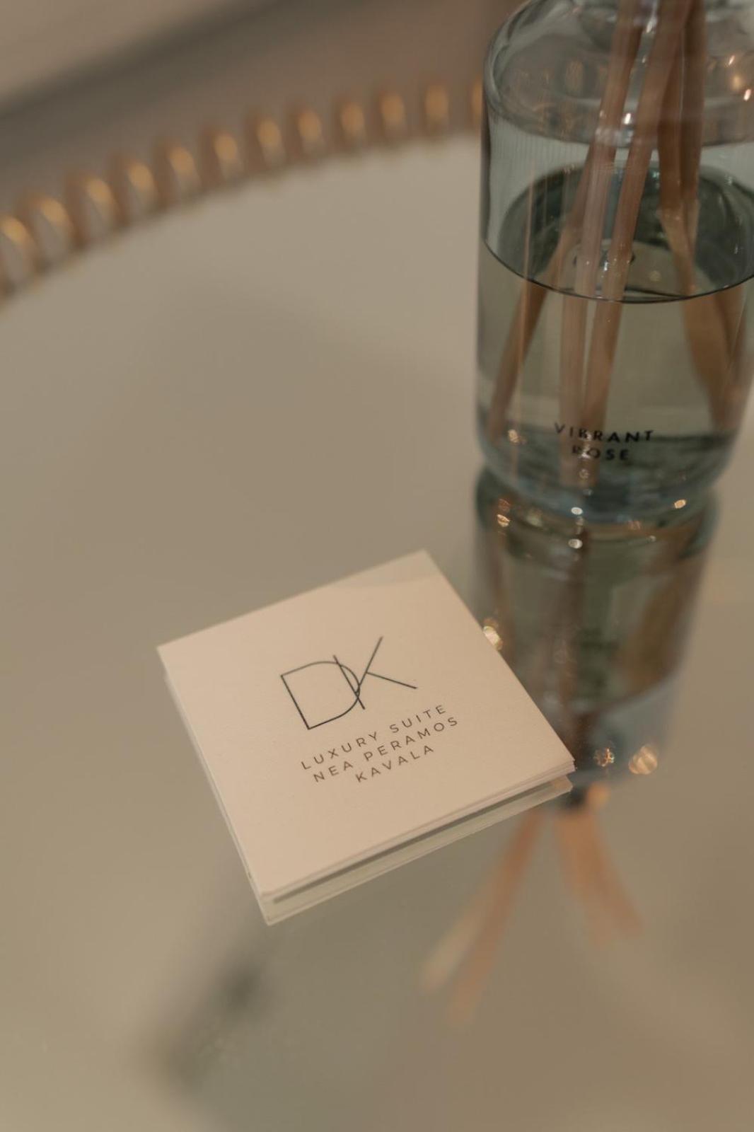 Dk Luxury Suite Néa Péramos Zewnętrze zdjęcie